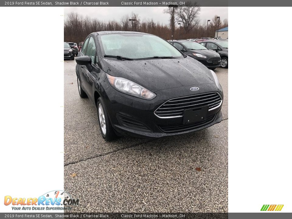 2019 Ford Fiesta SE Sedan Shadow Black / Charcoal Black Photo #1