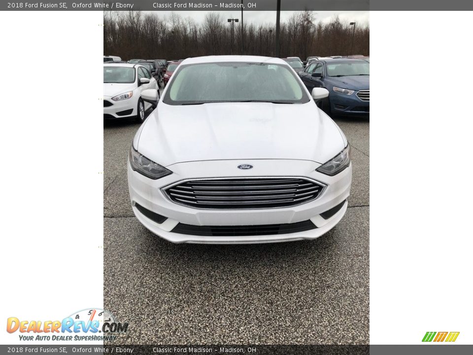 2018 Ford Fusion SE Oxford White / Ebony Photo #2