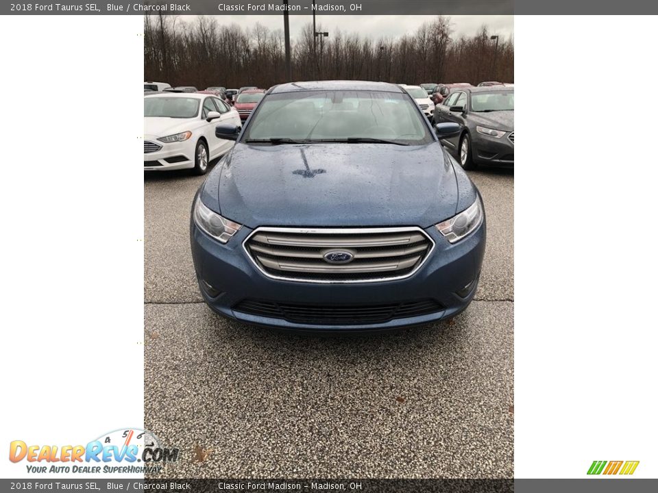 2018 Ford Taurus SEL Blue / Charcoal Black Photo #2