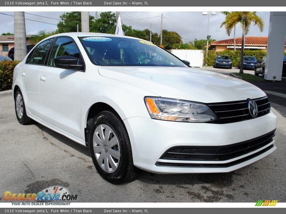 2016 Volkswagen Jetta S Pure White / Titan Black Photo #2