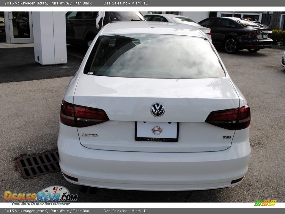 2016 Volkswagen Jetta S Pure White / Titan Black Photo #8