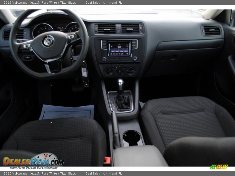 2016 Volkswagen Jetta S Pure White / Titan Black Photo #12