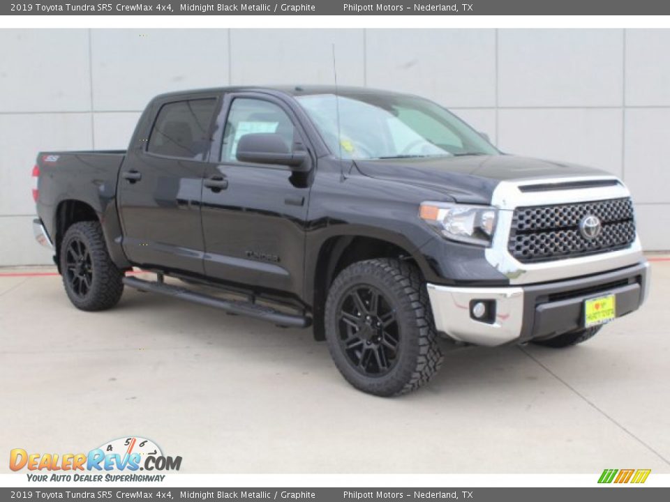 2019 Toyota Tundra SR5 CrewMax 4x4 Midnight Black Metallic / Graphite Photo #2
