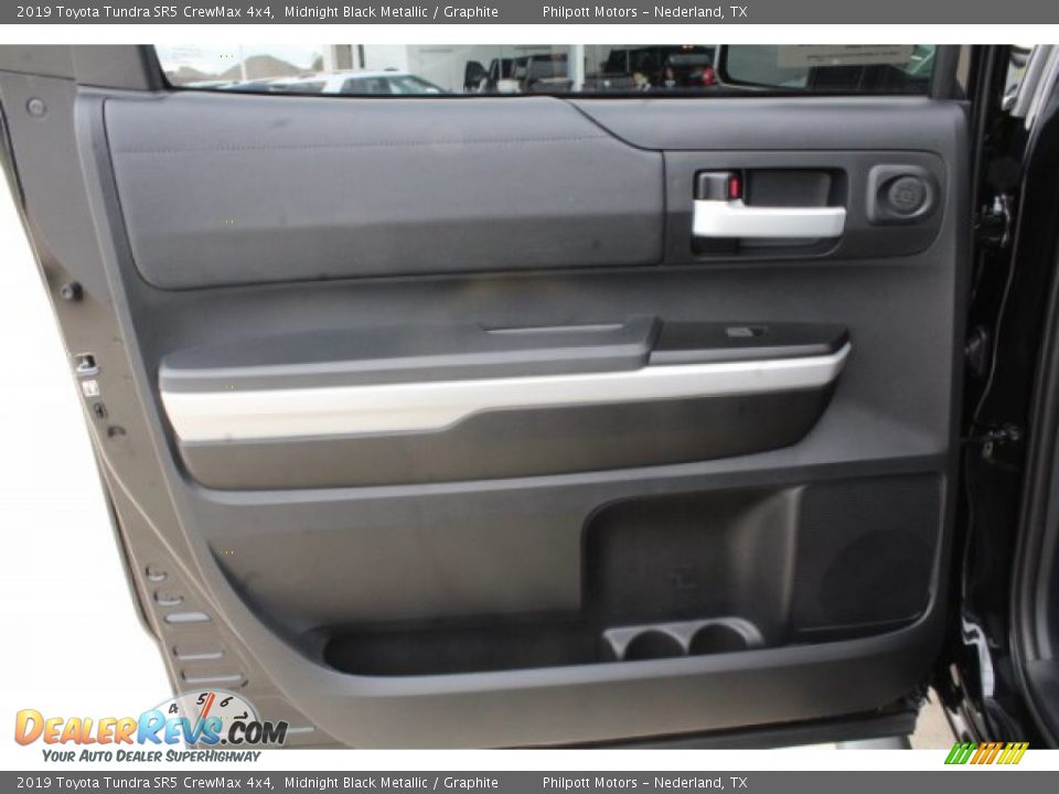 2019 Toyota Tundra SR5 CrewMax 4x4 Midnight Black Metallic / Graphite Photo #17