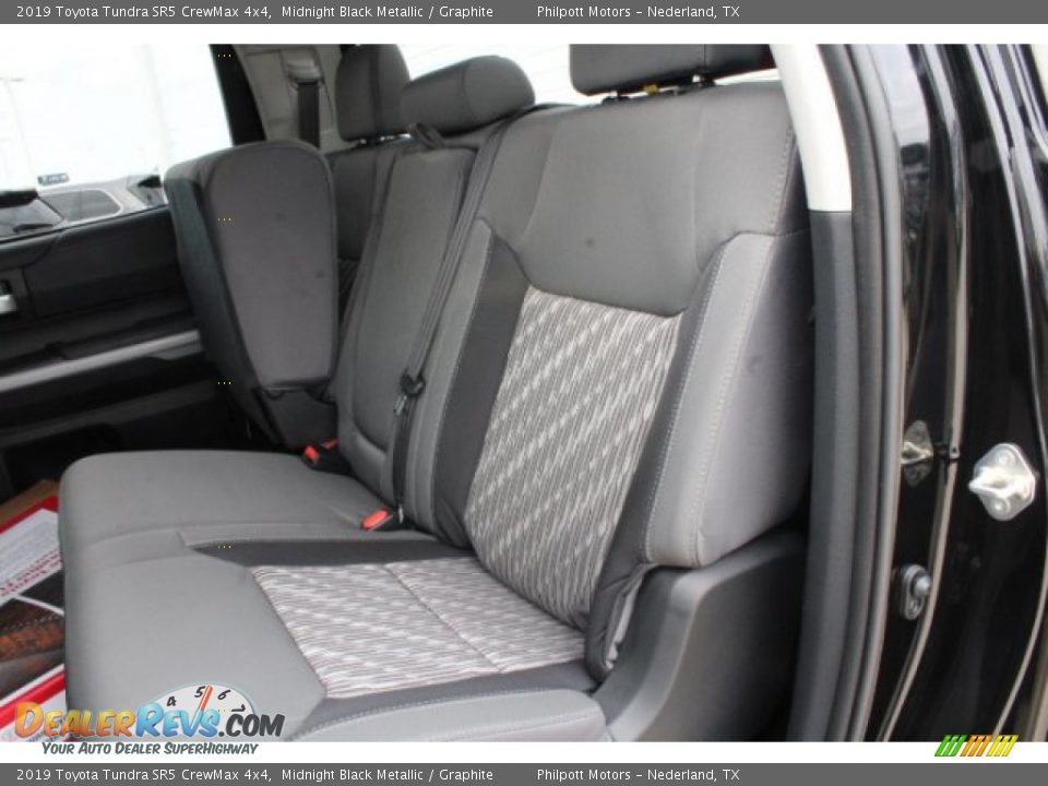2019 Toyota Tundra SR5 CrewMax 4x4 Midnight Black Metallic / Graphite Photo #18