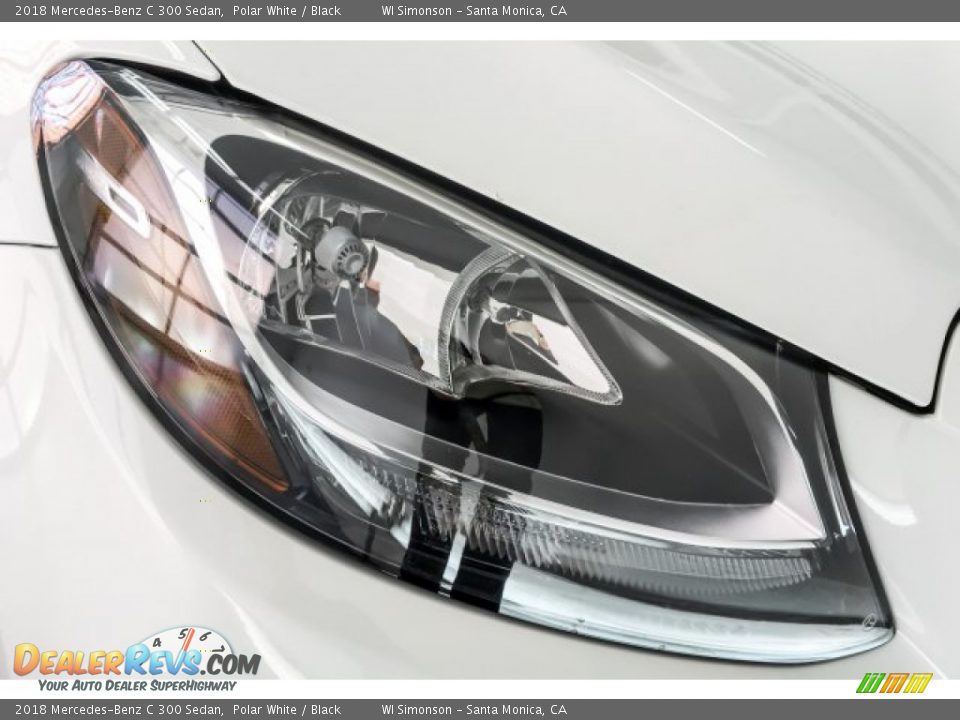 2018 Mercedes-Benz C 300 Sedan Polar White / Black Photo #33