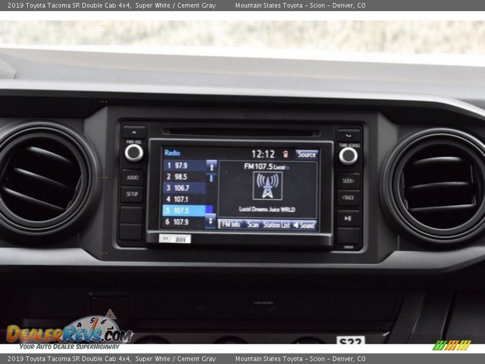 2019 Toyota Tacoma SR Double Cab 4x4 Super White / Cement Gray Photo #10