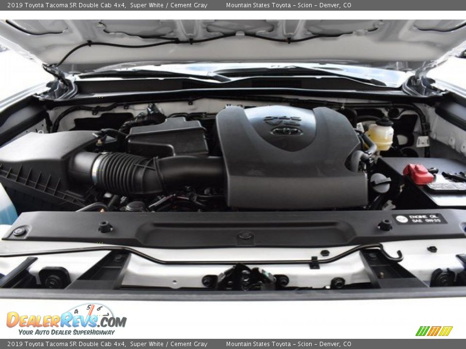 2019 Toyota Tacoma SR Double Cab 4x4 Super White / Cement Gray Photo #31