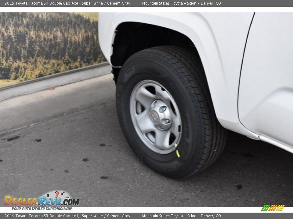 2019 Toyota Tacoma SR Double Cab 4x4 Super White / Cement Gray Photo #32