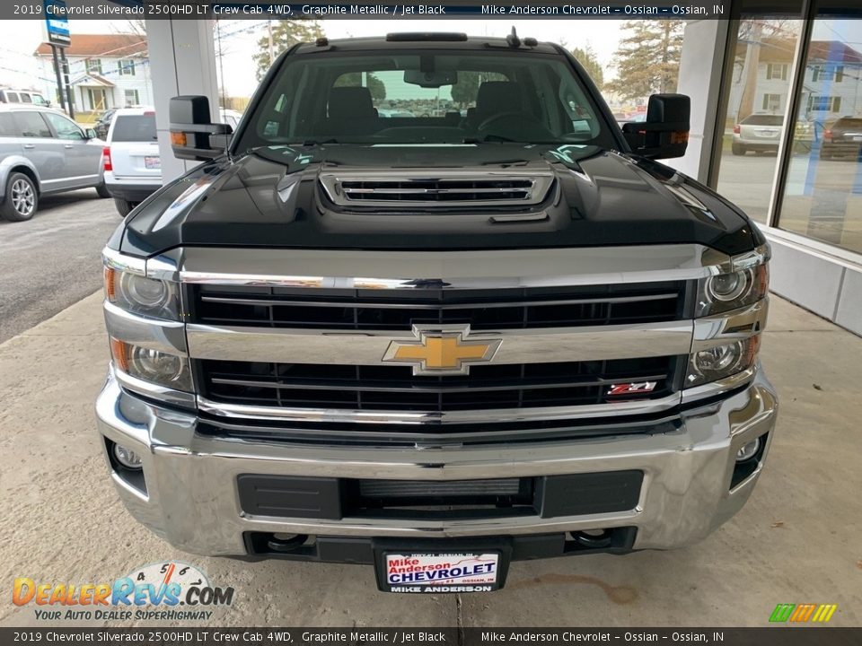 2019 Chevrolet Silverado 2500HD LT Crew Cab 4WD Graphite Metallic / Jet Black Photo #4