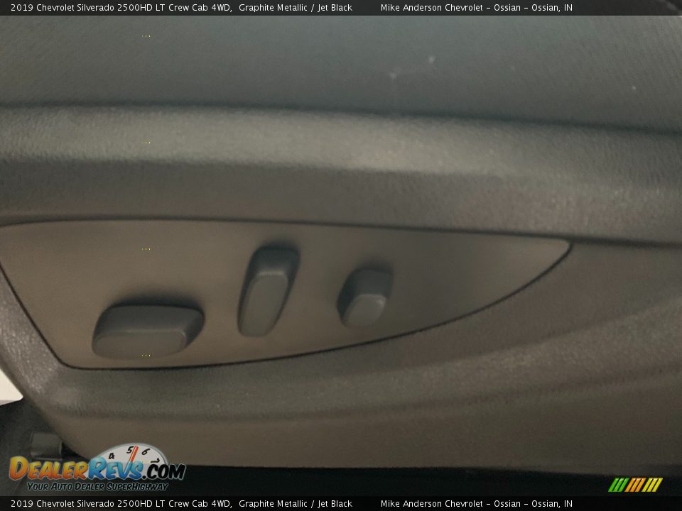 2019 Chevrolet Silverado 2500HD LT Crew Cab 4WD Graphite Metallic / Jet Black Photo #9