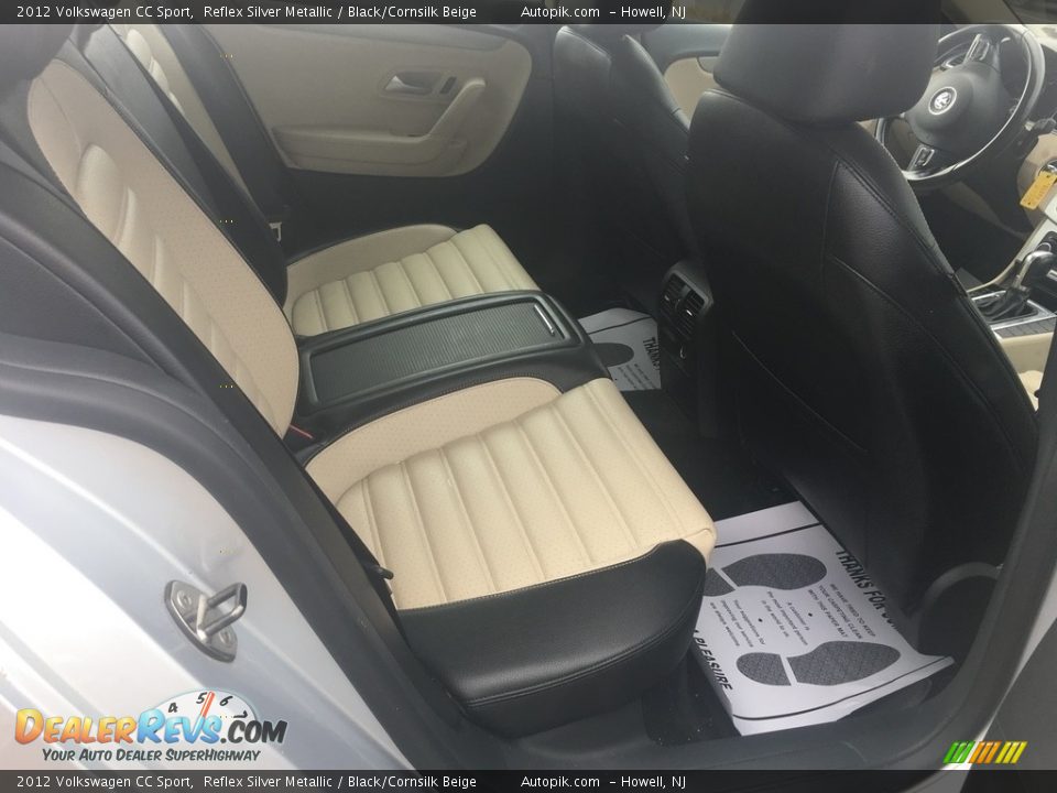 2012 Volkswagen CC Sport Reflex Silver Metallic / Black/Cornsilk Beige Photo #11