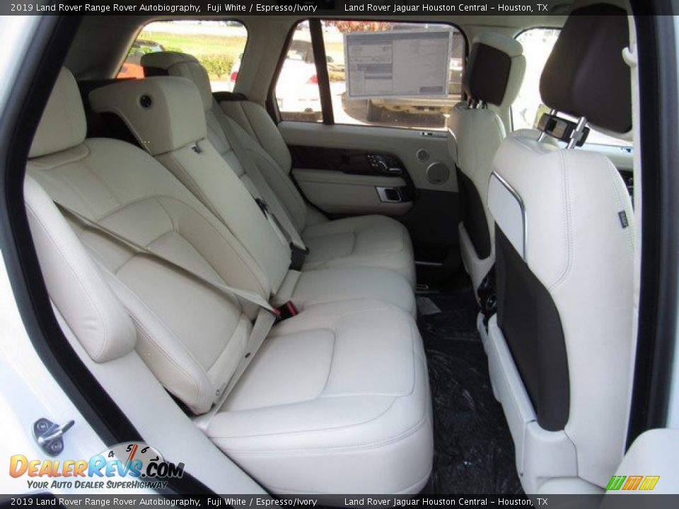 Rear Seat of 2019 Land Rover Range Rover Autobiography Photo #19