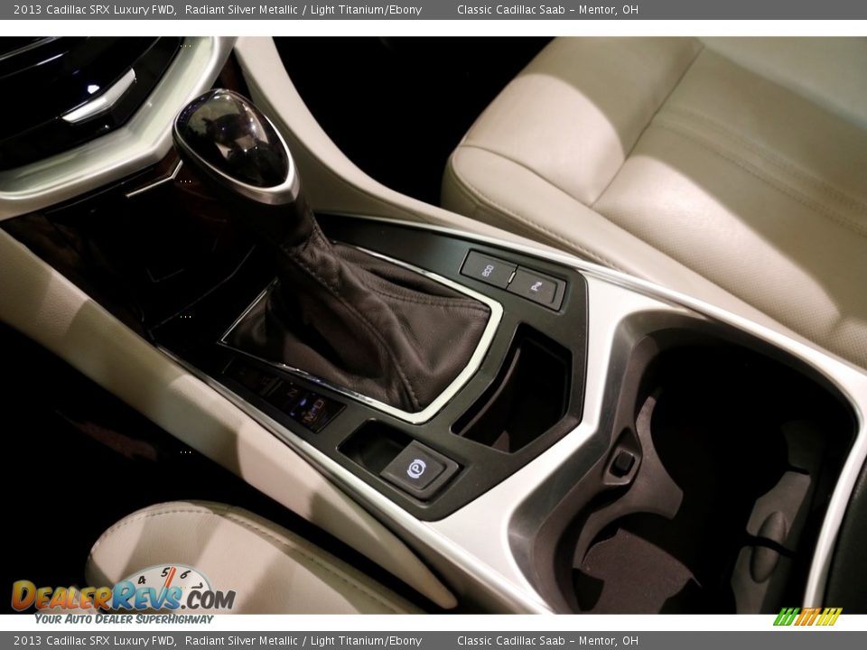 2013 Cadillac SRX Luxury FWD Radiant Silver Metallic / Light Titanium/Ebony Photo #12