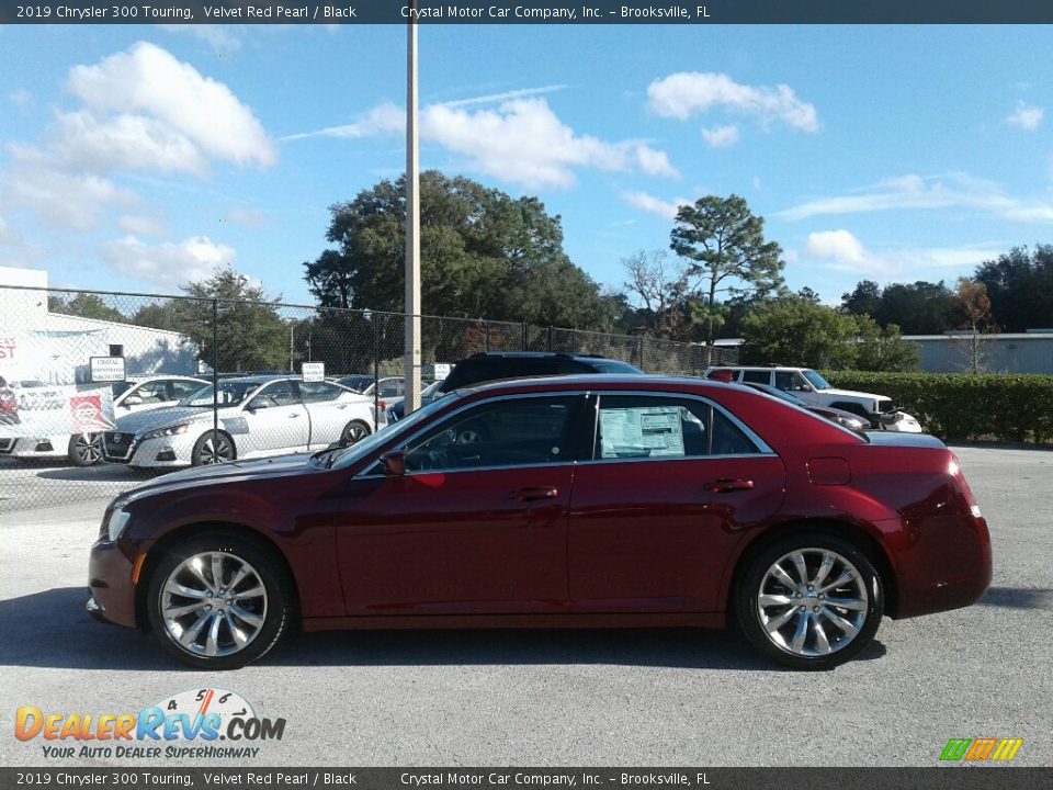 2019 Chrysler 300 Touring Velvet Red Pearl / Black Photo #2