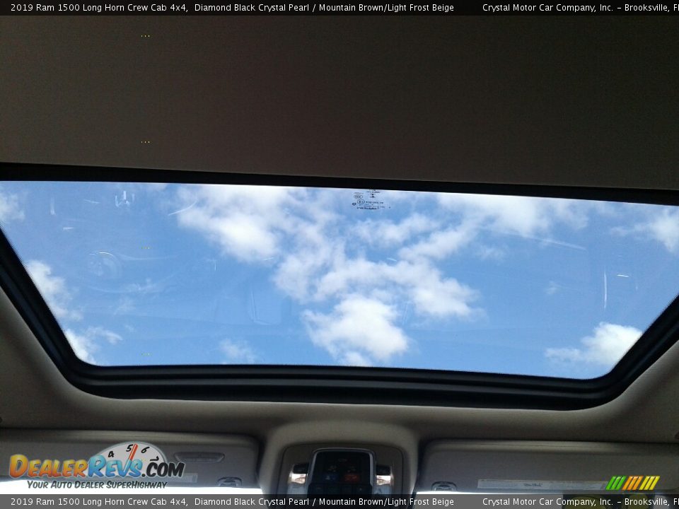 2019 Ram 1500 Long Horn Crew Cab 4x4 Diamond Black Crystal Pearl / Mountain Brown/Light Frost Beige Photo #17
