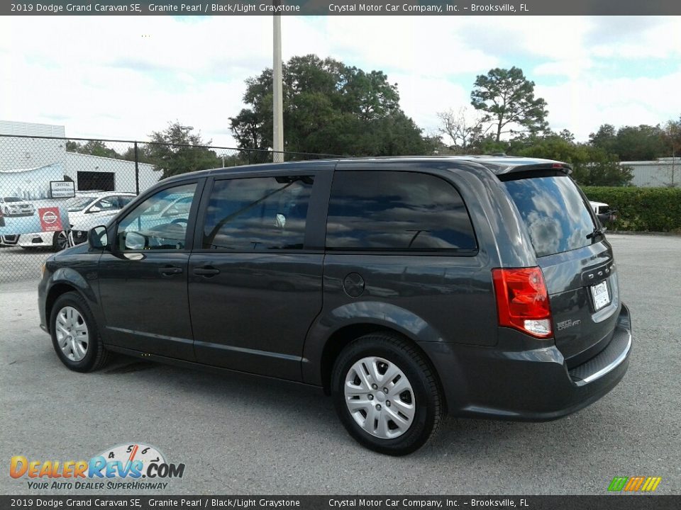 2019 Dodge Grand Caravan SE Granite Pearl / Black/Light Graystone Photo #3