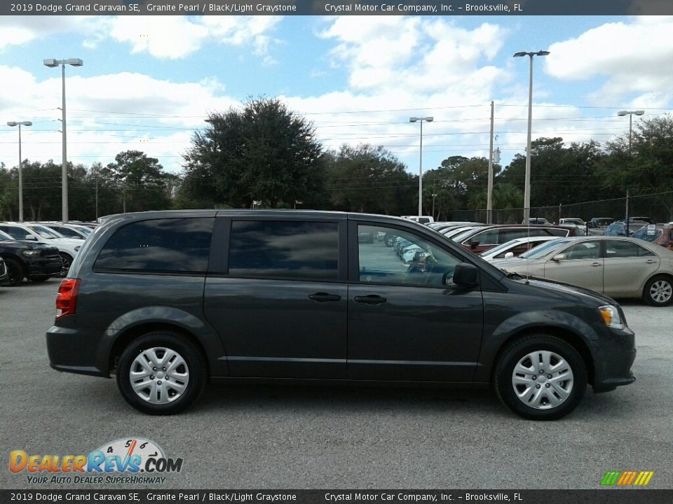 2019 Dodge Grand Caravan SE Granite Pearl / Black/Light Graystone Photo #6