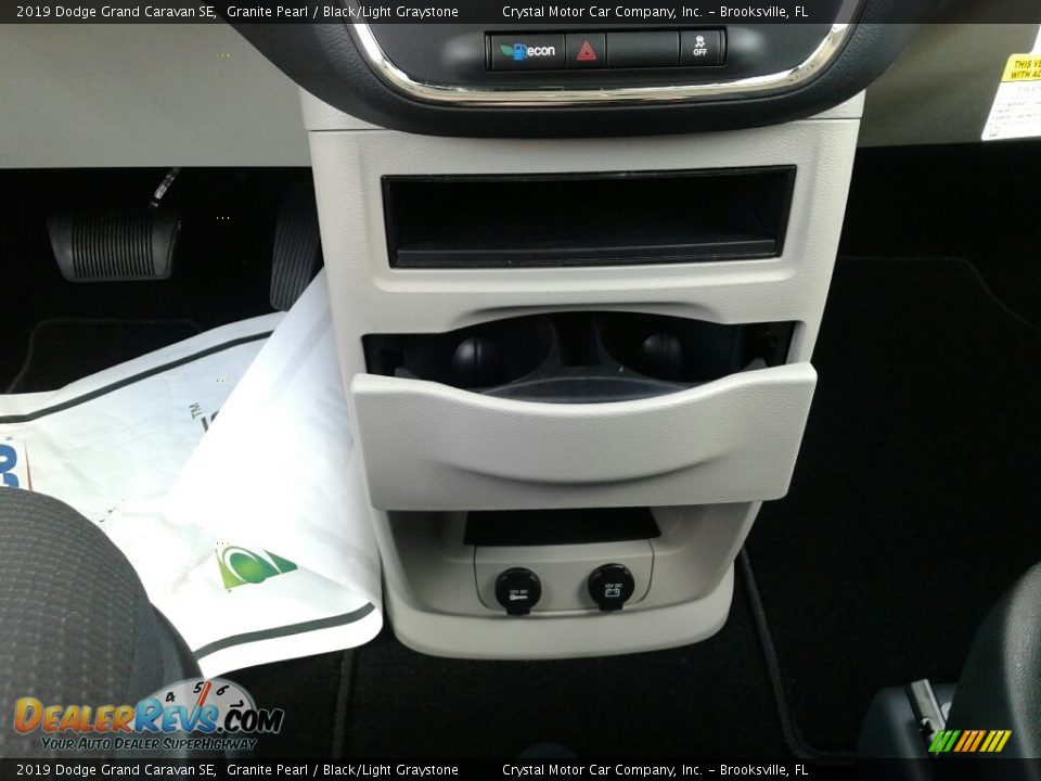 2019 Dodge Grand Caravan SE Granite Pearl / Black/Light Graystone Photo #16