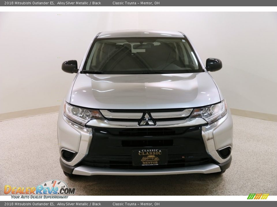 2018 Mitsubishi Outlander ES Alloy Silver Metallic / Black Photo #2