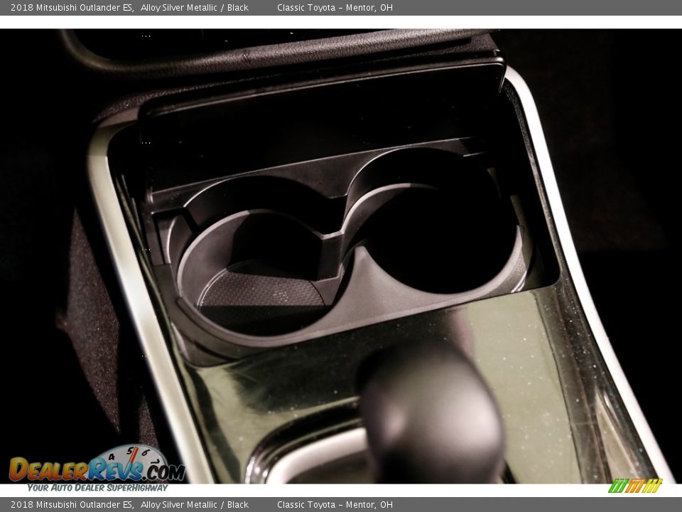 2018 Mitsubishi Outlander ES Alloy Silver Metallic / Black Photo #14