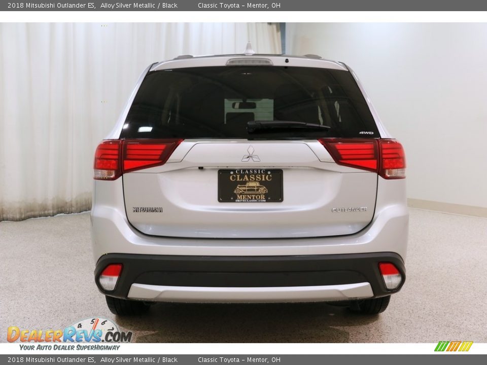 2018 Mitsubishi Outlander ES Alloy Silver Metallic / Black Photo #19