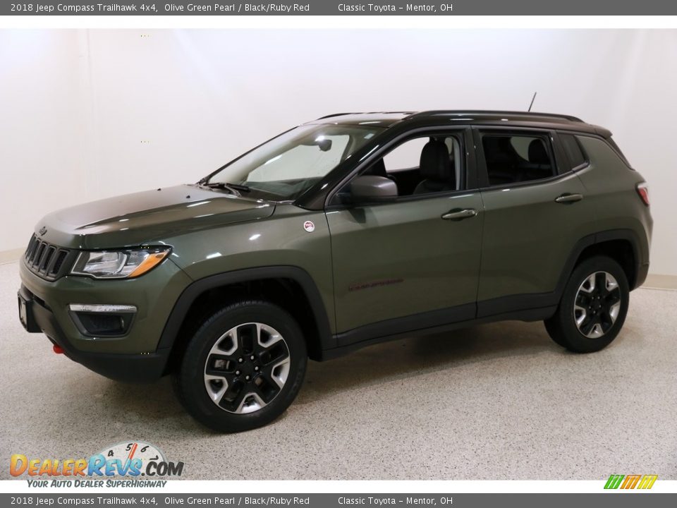 2018 Jeep Compass Trailhawk 4x4 Olive Green Pearl / Black/Ruby Red Photo #3