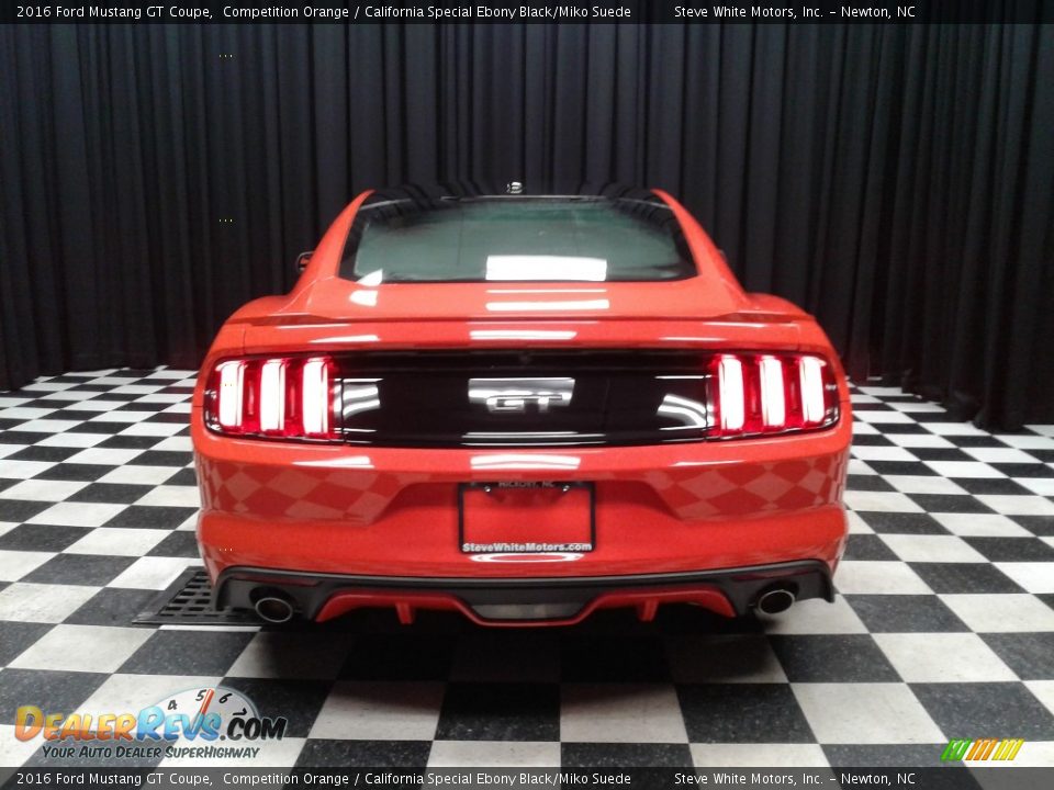 2016 Ford Mustang GT Coupe Competition Orange / California Special Ebony Black/Miko Suede Photo #7