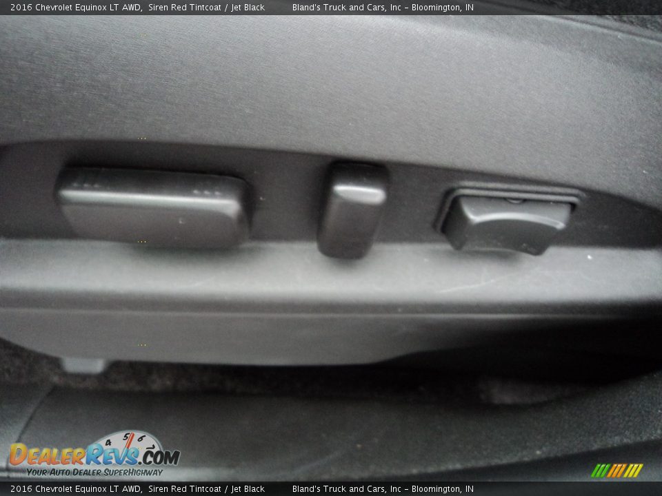 2016 Chevrolet Equinox LT AWD Siren Red Tintcoat / Jet Black Photo #11
