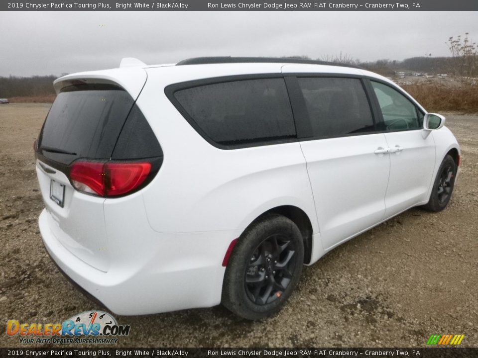 2019 Chrysler Pacifica Touring Plus Bright White / Black/Alloy Photo #6