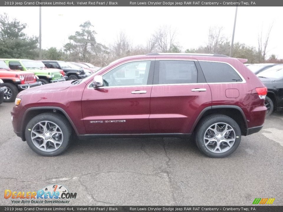 2019 Jeep Grand Cherokee Limited 4x4 Velvet Red Pearl / Black Photo #3