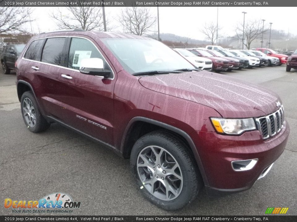 2019 Jeep Grand Cherokee Limited 4x4 Velvet Red Pearl / Black Photo #8