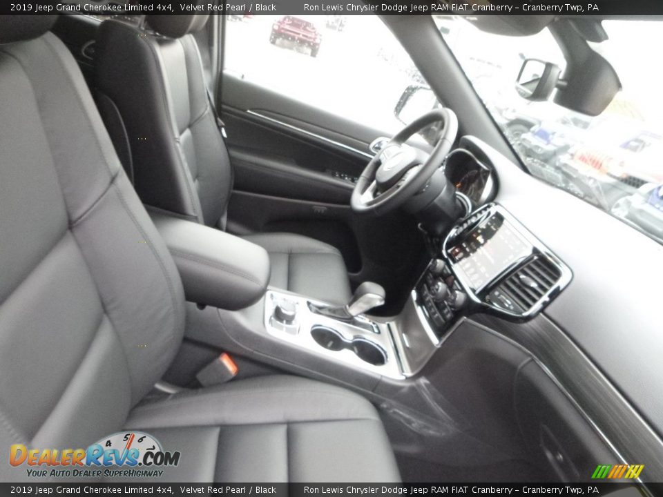 2019 Jeep Grand Cherokee Limited 4x4 Velvet Red Pearl / Black Photo #10