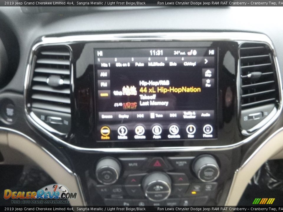 2019 Jeep Grand Cherokee Limited 4x4 Sangria Metallic / Light Frost Beige/Black Photo #16