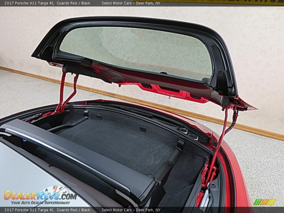 2017 Porsche 911 Targa 4S Guards Red / Black Photo #15
