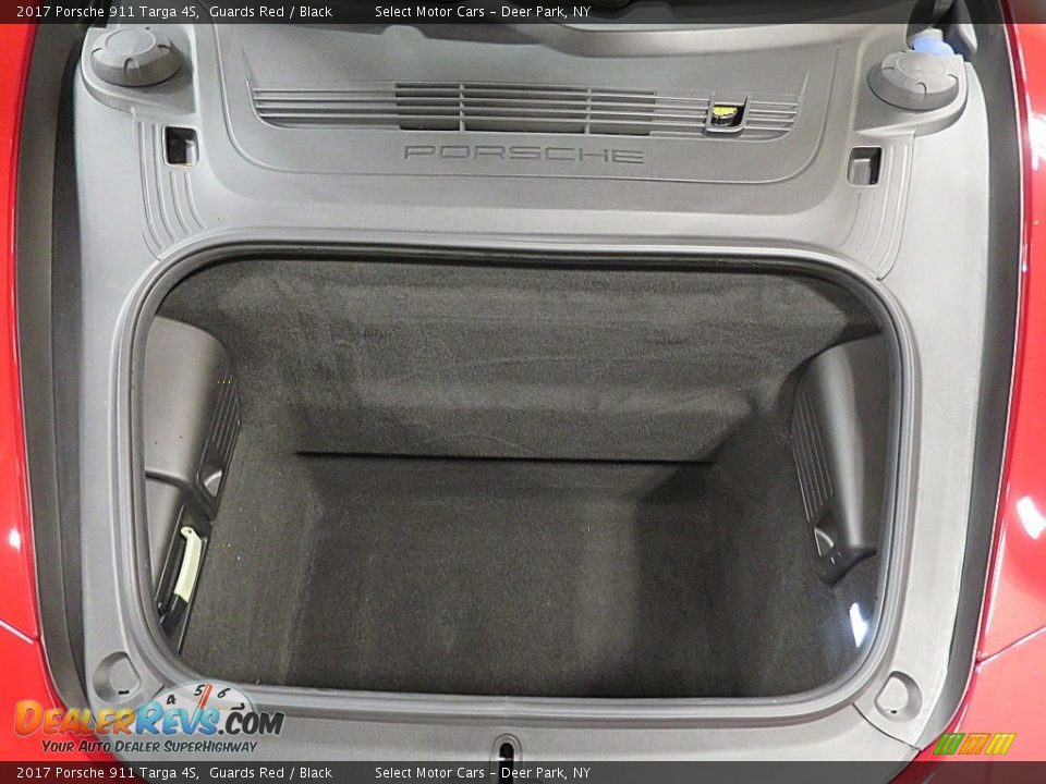 2017 Porsche 911 Targa 4S Guards Red / Black Photo #28
