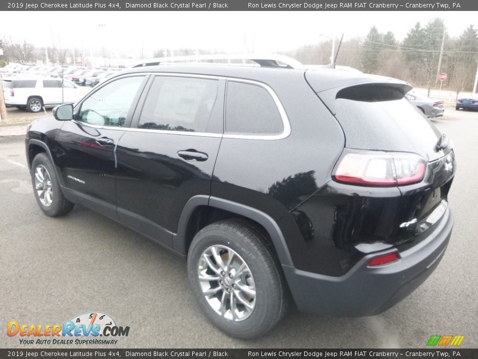 2019 Jeep Cherokee Latitude Plus 4x4 Diamond Black Crystal Pearl / Black Photo #4
