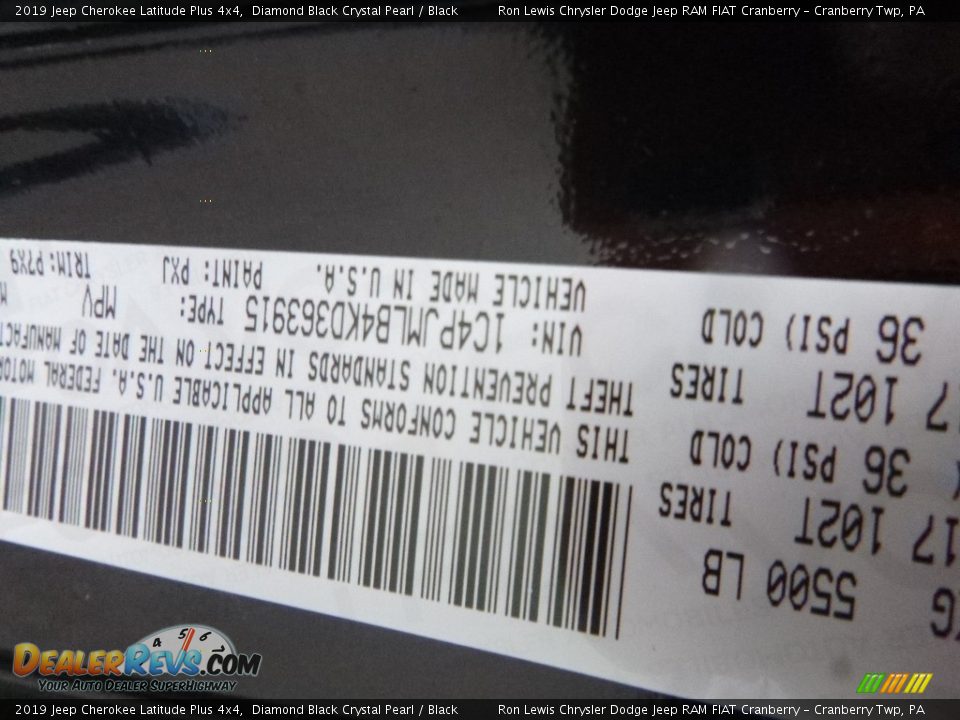 2019 Jeep Cherokee Latitude Plus 4x4 Diamond Black Crystal Pearl / Black Photo #15