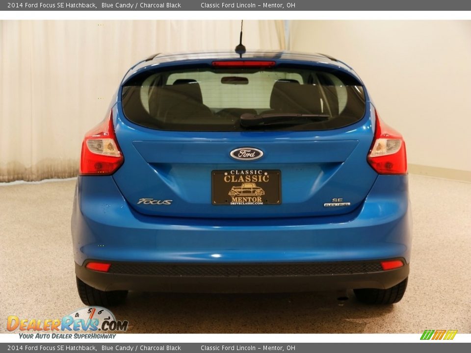 2014 Ford Focus SE Hatchback Blue Candy / Charcoal Black Photo #16