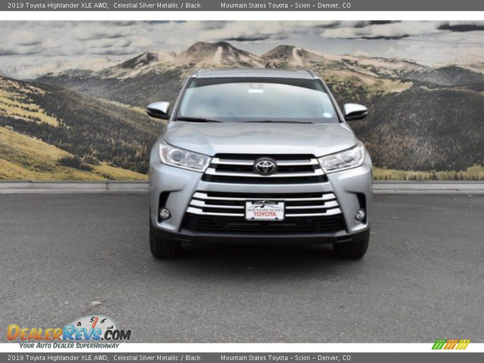 2019 Toyota Highlander XLE AWD Celestial Silver Metallic / Black Photo #2