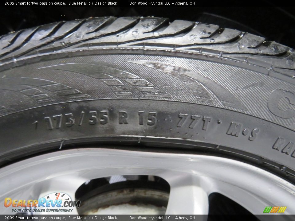 2009 Smart fortwo passion coupe Blue Metallic / Design Black Photo #4