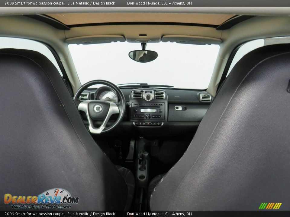 2009 Smart fortwo passion coupe Blue Metallic / Design Black Photo #17