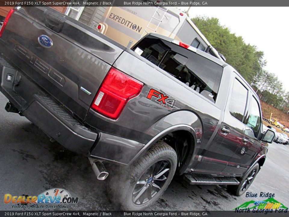 2019 Ford F150 XLT Sport SuperCrew 4x4 Magnetic / Black Photo #35