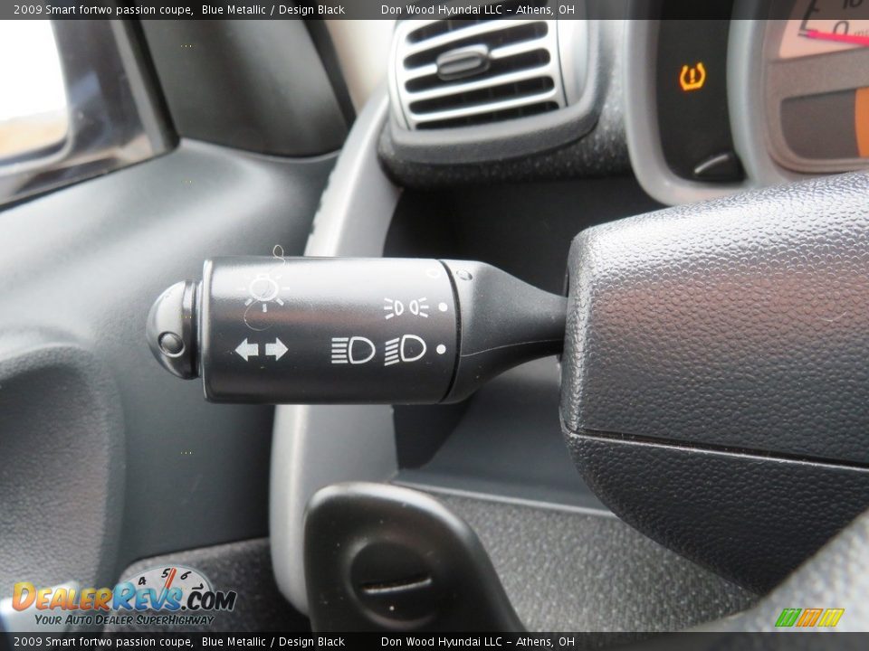 2009 Smart fortwo passion coupe Blue Metallic / Design Black Photo #22