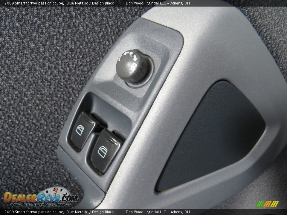2009 Smart fortwo passion coupe Blue Metallic / Design Black Photo #26