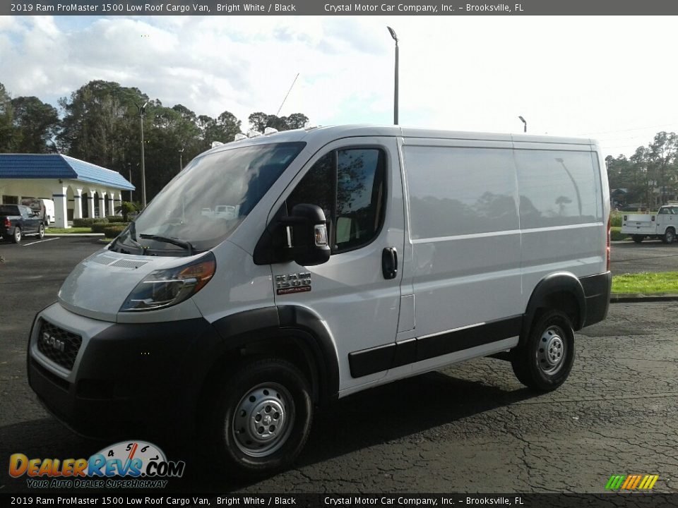 2019 Ram ProMaster 1500 Low Roof Cargo Van Bright White / Black Photo #1