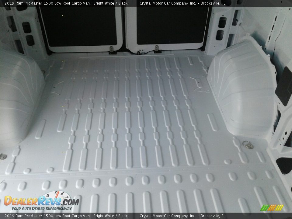 2019 Ram ProMaster 1500 Low Roof Cargo Van Bright White / Black Photo #12
