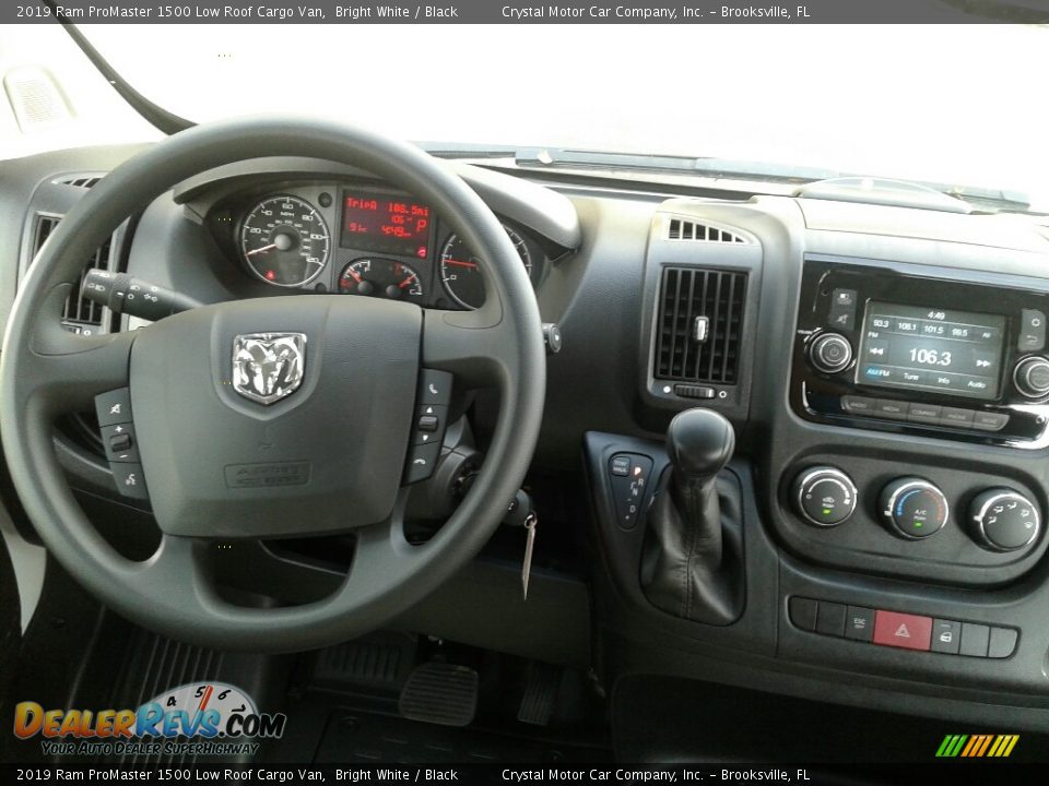 2019 Ram ProMaster 1500 Low Roof Cargo Van Bright White / Black Photo #13