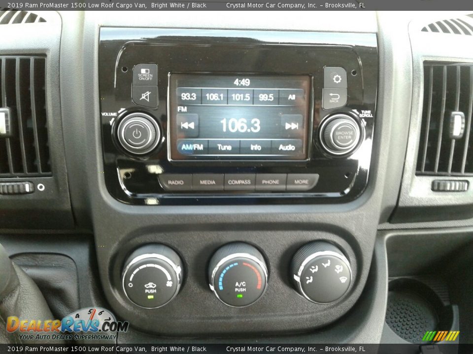 2019 Ram ProMaster 1500 Low Roof Cargo Van Bright White / Black Photo #15