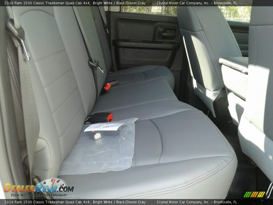 2019 Ram 1500 Classic Tradesman Quad Cab 4x4 Bright White / Black/Diesel Gray Photo #11